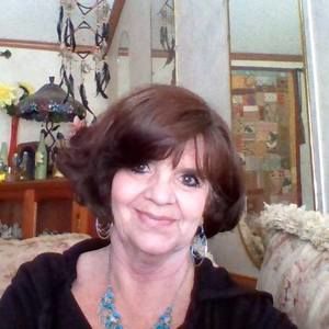 Meet your Posher, Lynne